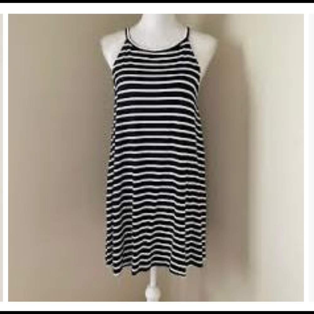 Old Navy Striped Flowy Dress - L